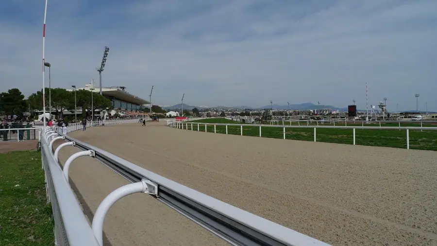 Cagnes sur Mer travbana i Cagnes-sur-Mer